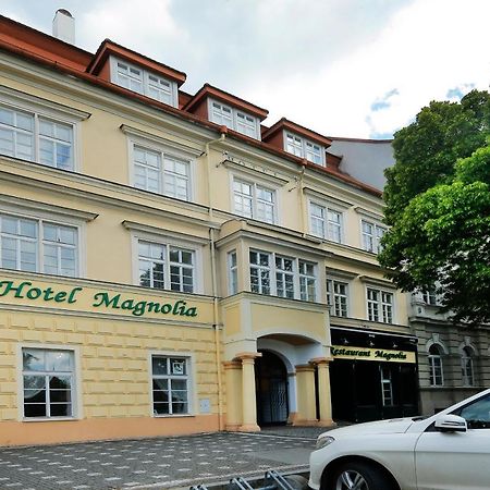 Hotel Magnolia Roudnice nad Labem Buitenkant foto